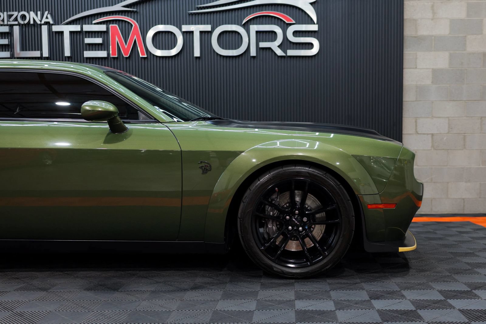 Used 2020 Dodge Challenger SRT Hellcat Redeye RWD image 6