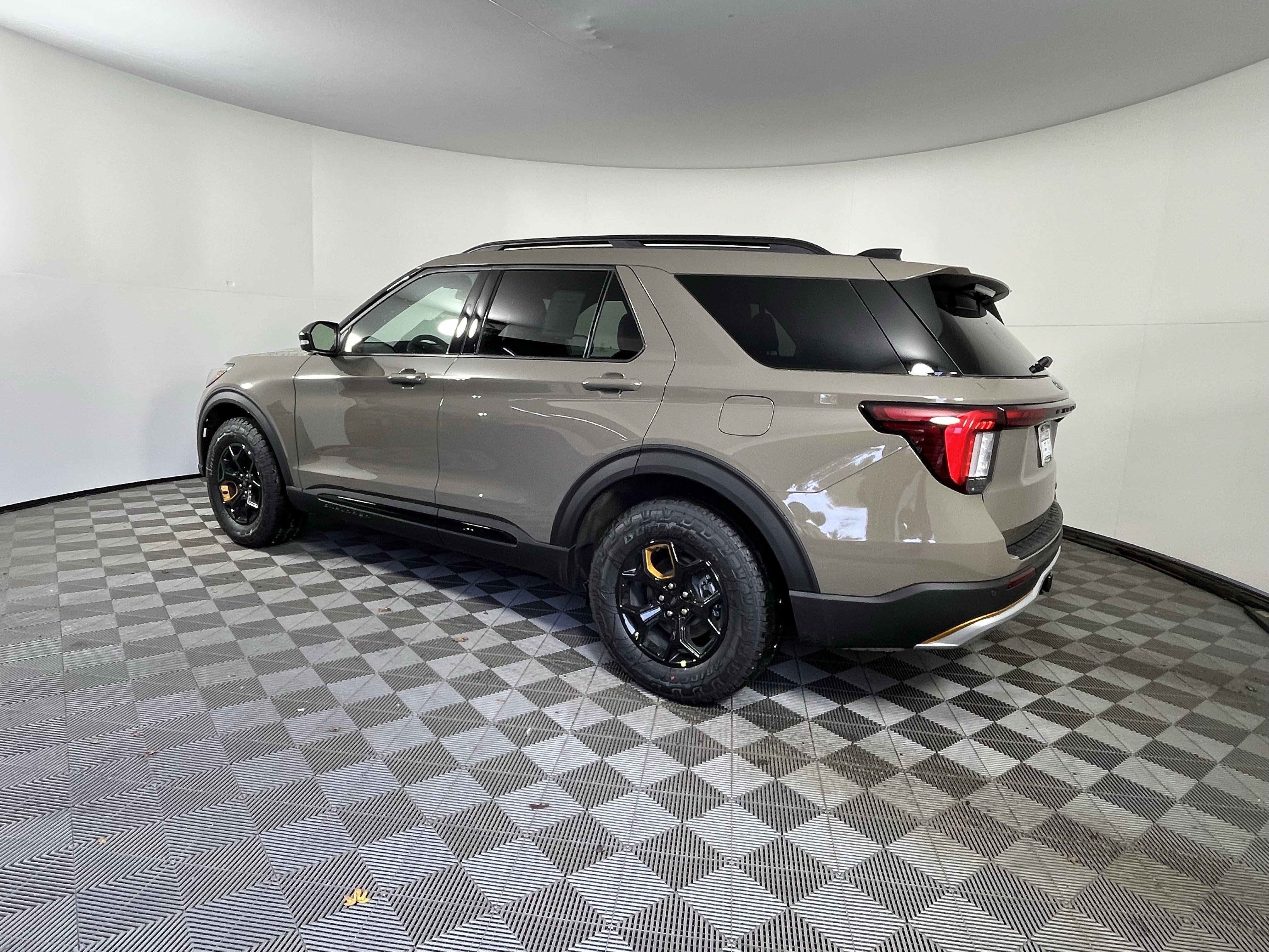 New 2026 Ford Explorer Tremor w/ Tremor Ultimate Package AWD/4WD image 3