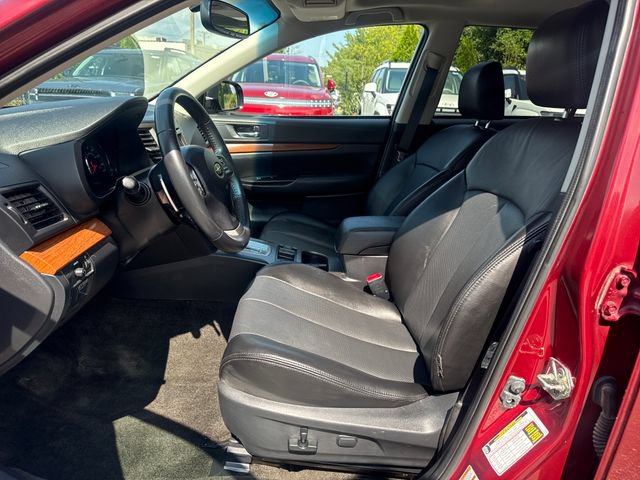 Used 2014 Subaru Outback 2.5i Limited w/ Moonroof Package AWD/4WD image 9