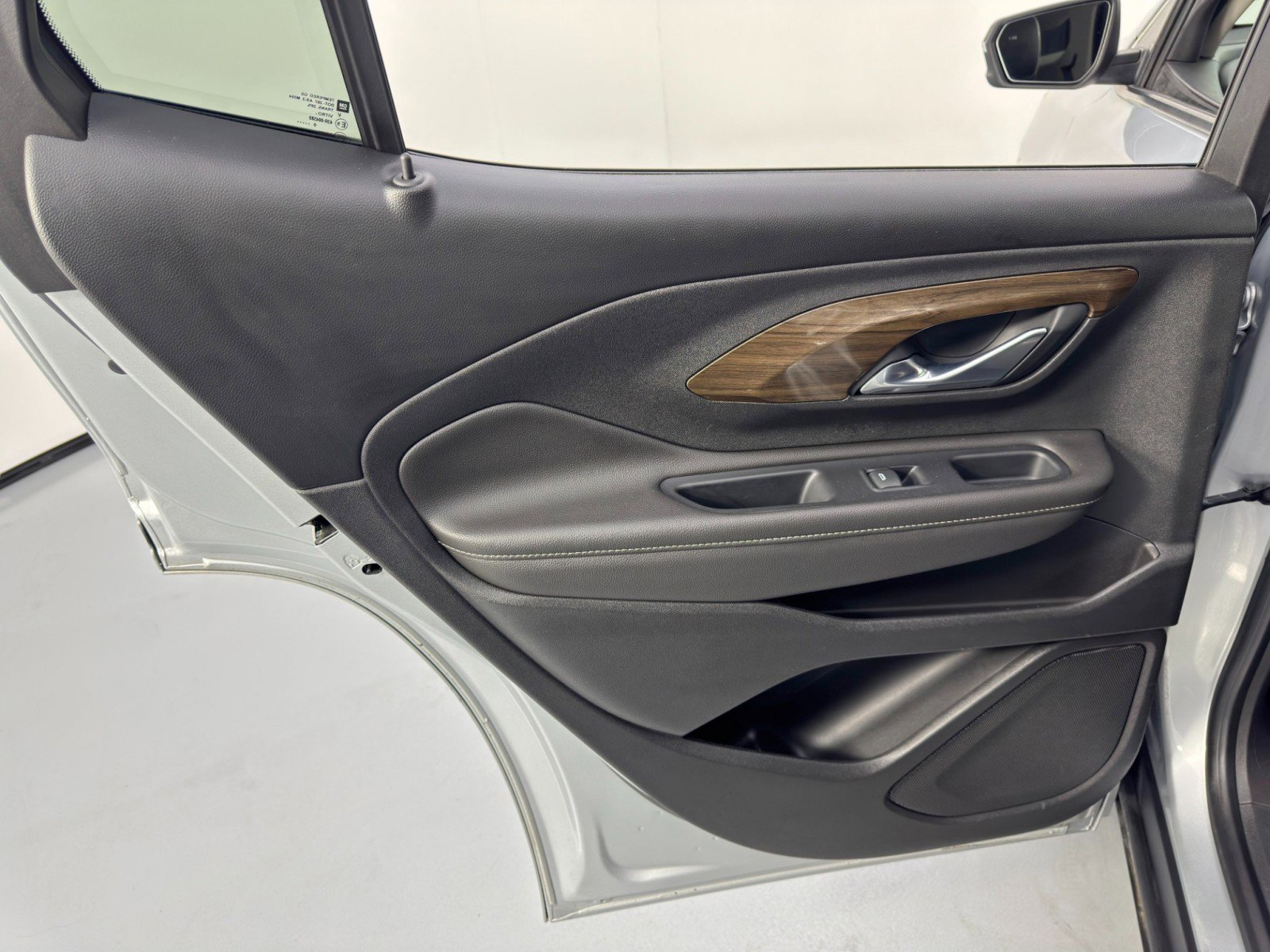 Used 2020 GMC Terrain Denali w/ GMC Pro Grade Package image 43