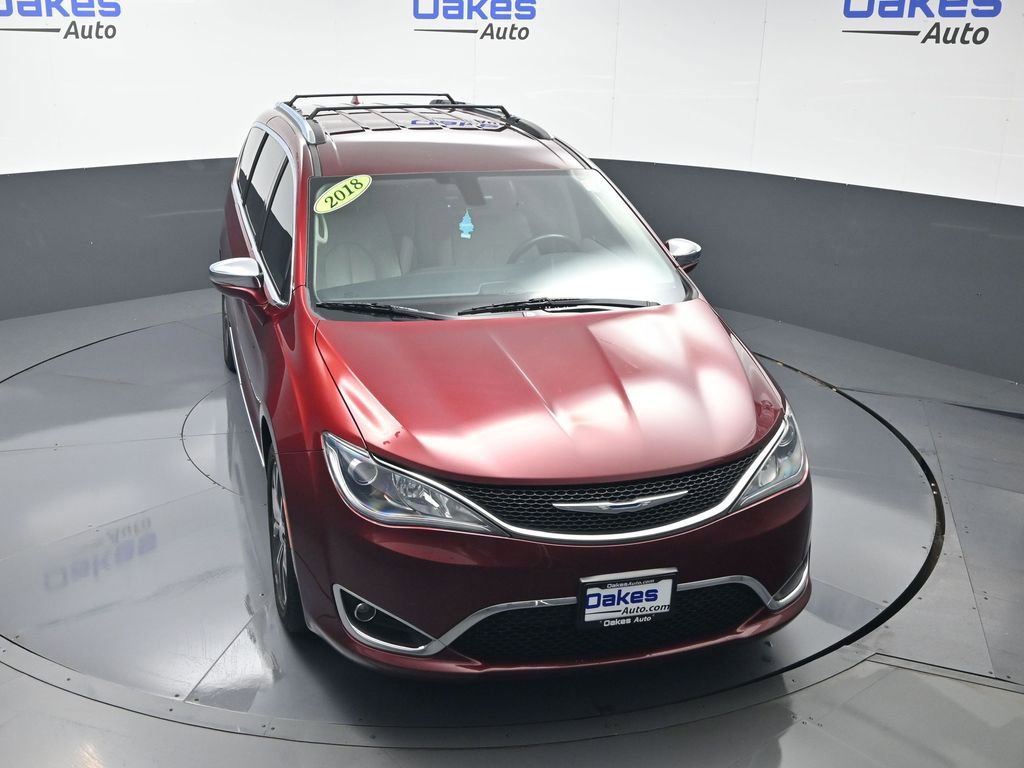 Used 2018 Chrysler Pacifica Limited image 48