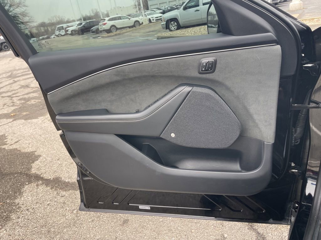 Used 2024 Ford Mustang Mach-E GT image 32