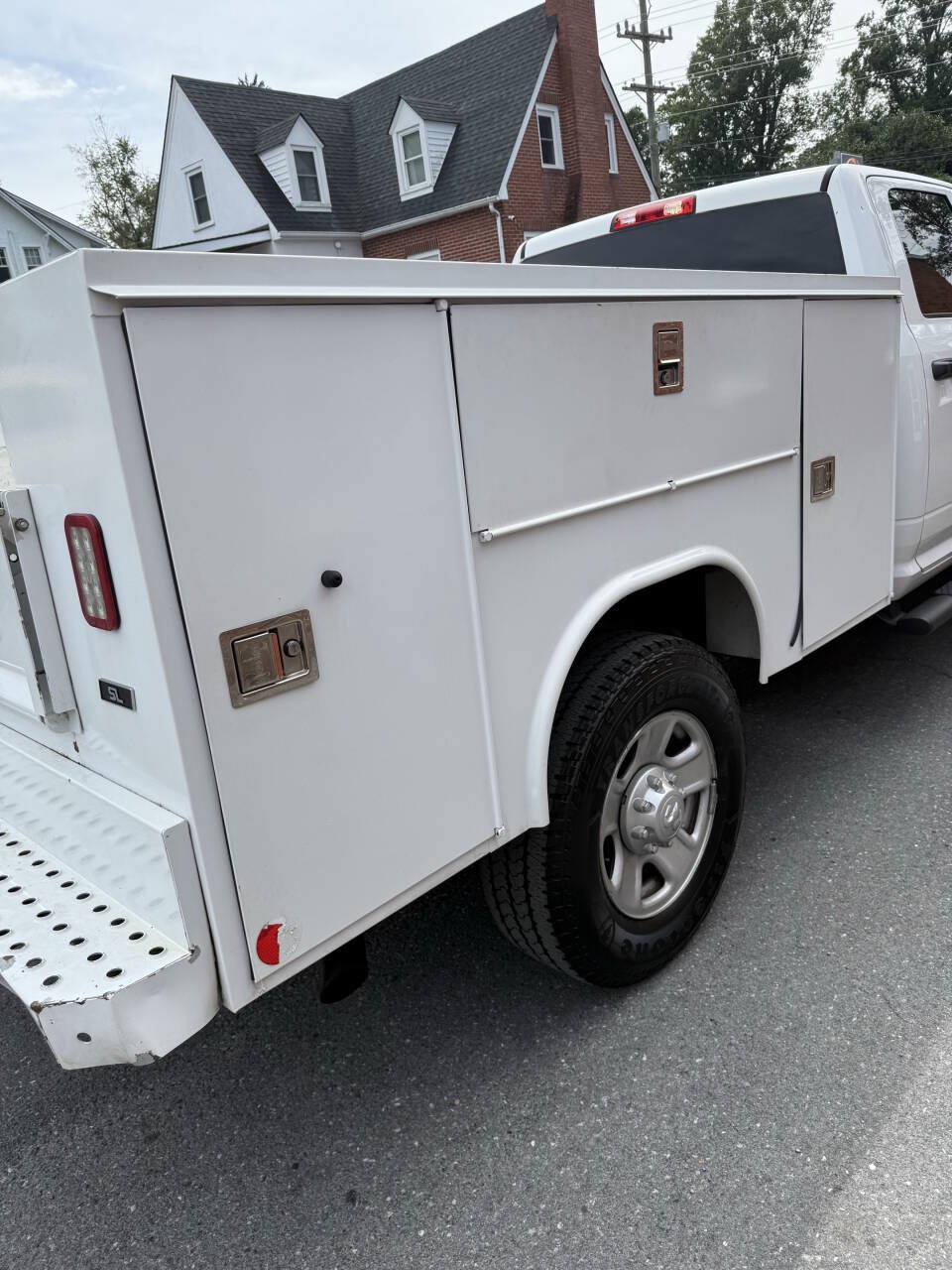 Used 2018 RAM 3500 Tradesman w/ Snow Chief Group AWD/4WD image 8