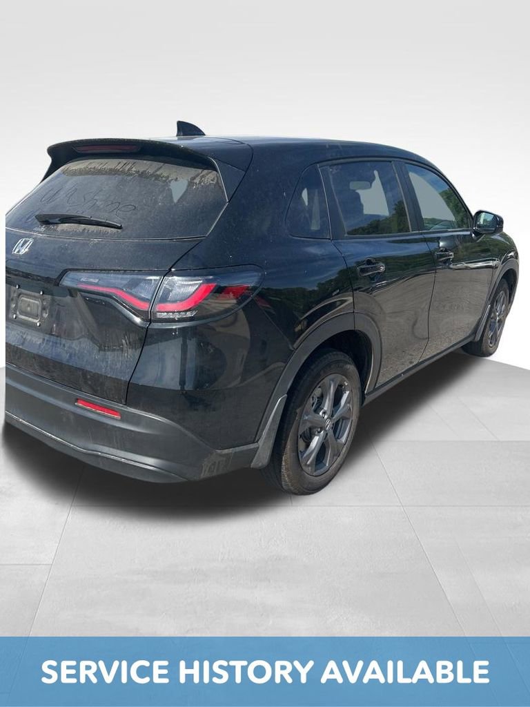 Certified 2026 Honda HR-V LX image 8