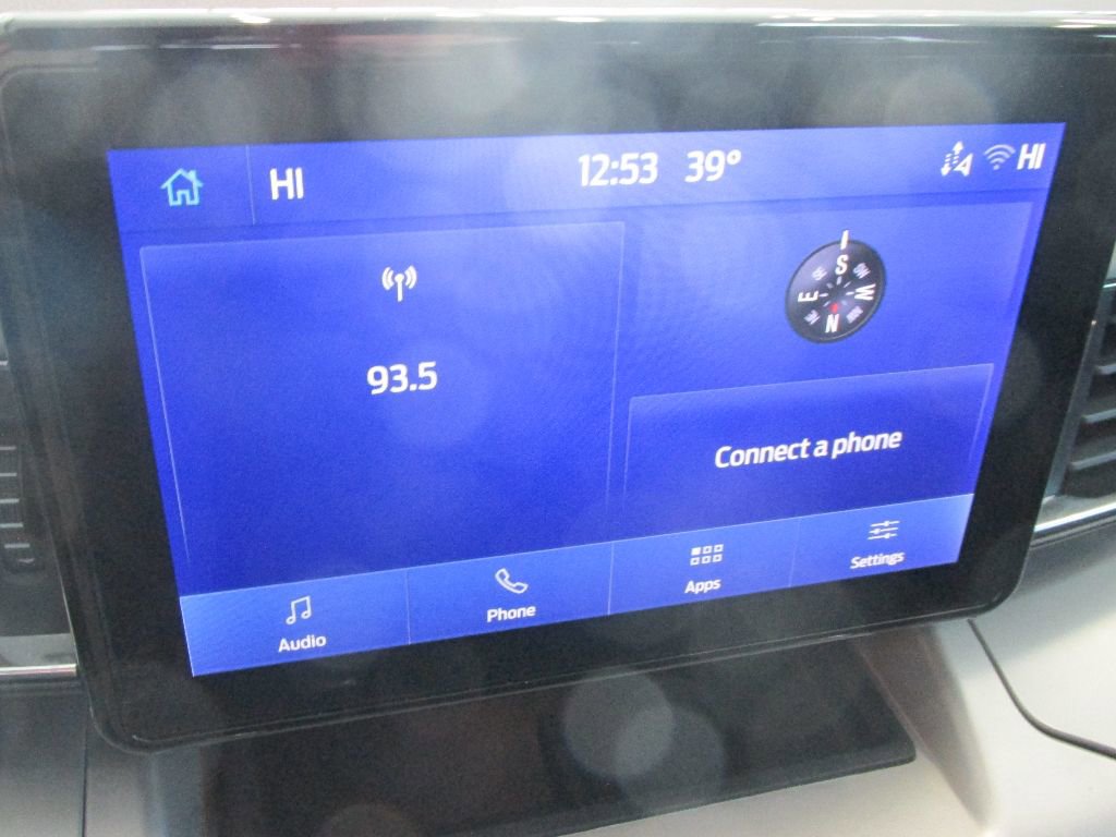 Used 2024 Ford Explorer XLT w/ Equipment Group 202A image 20