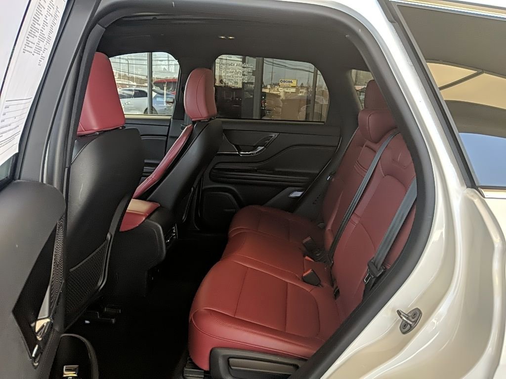 Certified 2023 Lincoln Corsair Reserve w/ Equipment Group 201A image 12