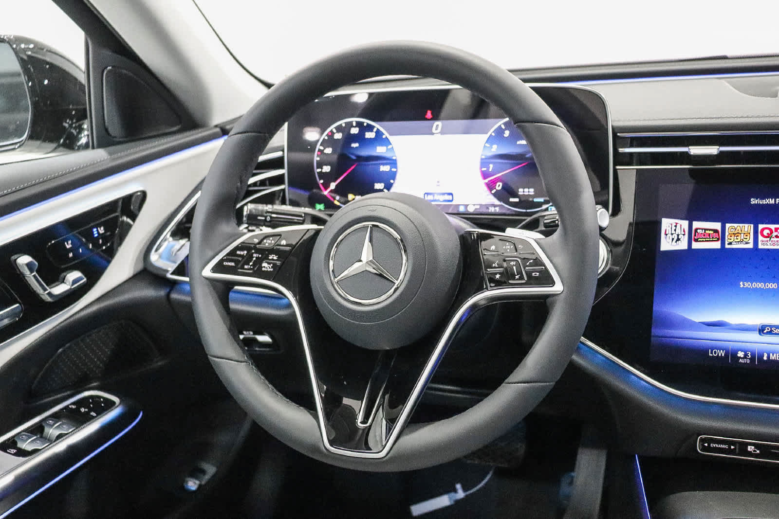 New 2027 Mercedes-Benz E 450 4MATIC Sedan image 19