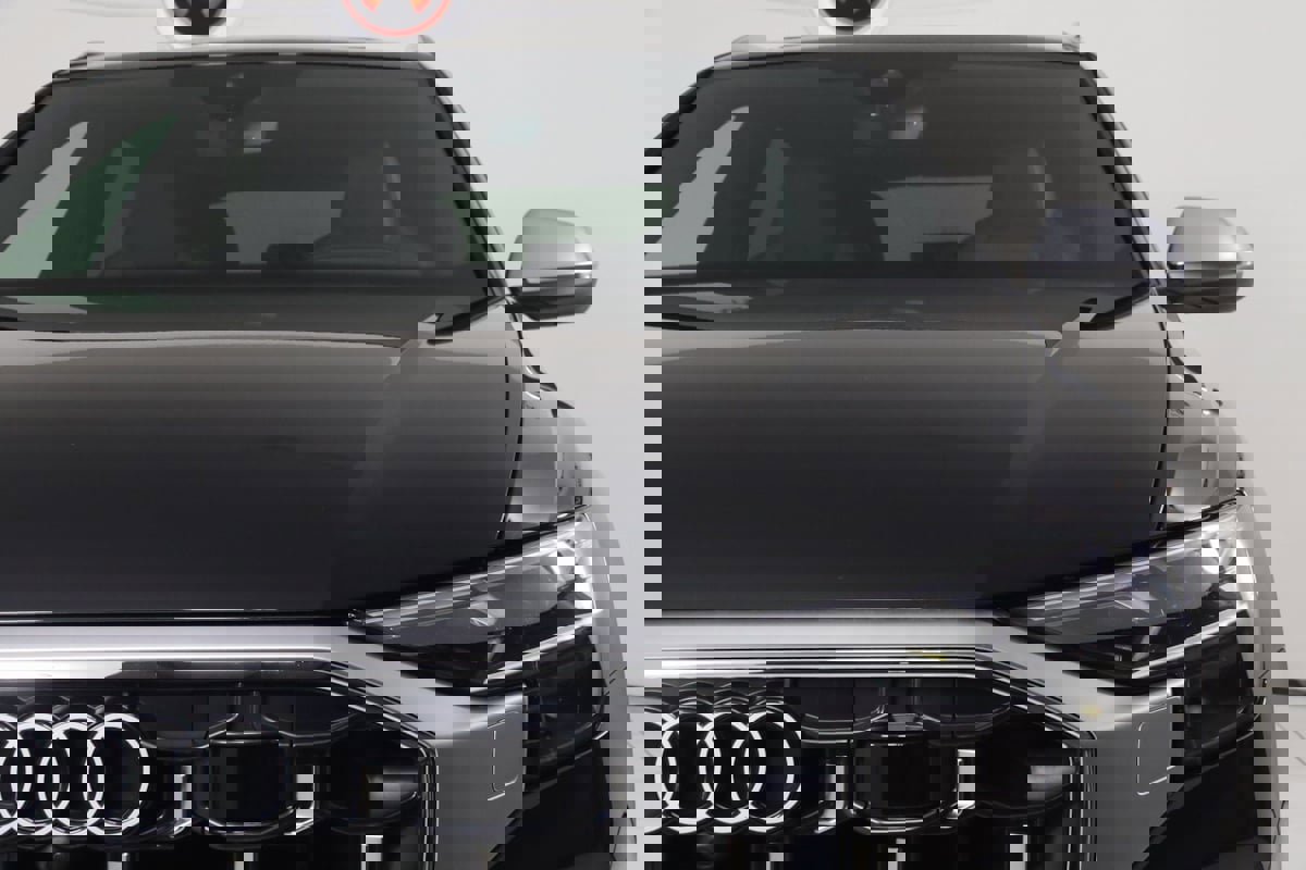 Used 2024 Audi SQ8 Premium Plus image 80