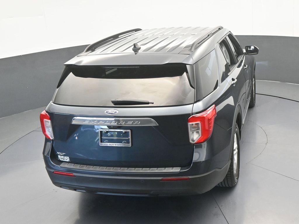 Used 2023 Ford Explorer XLT RWD image 46