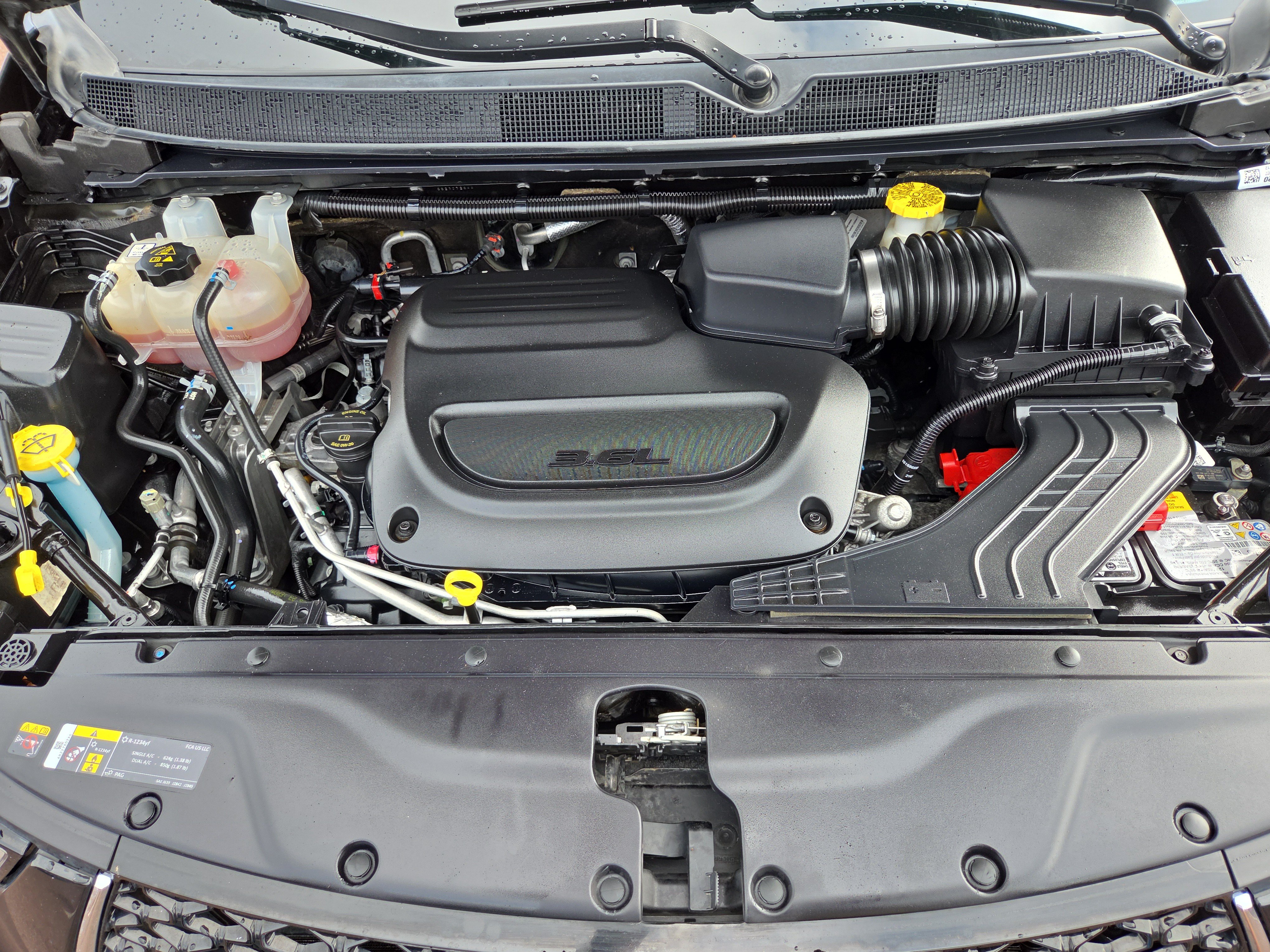 Used 2023 Chrysler Pacifica Touring-L FWD image 30