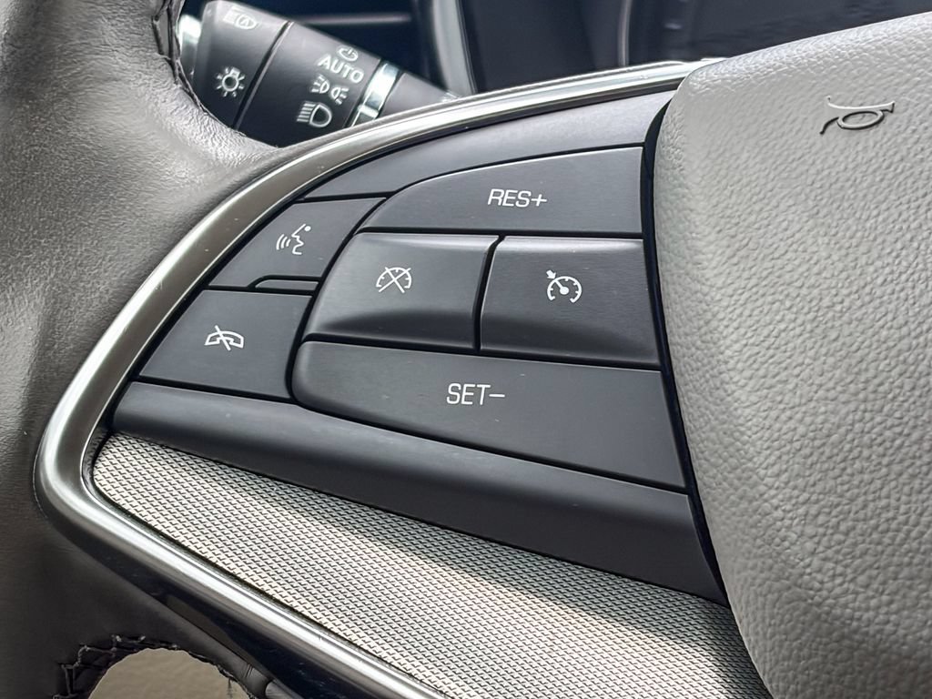 Certified 2023 Cadillac XT5 Premium Luxury w/ Technology Package FWD image 18