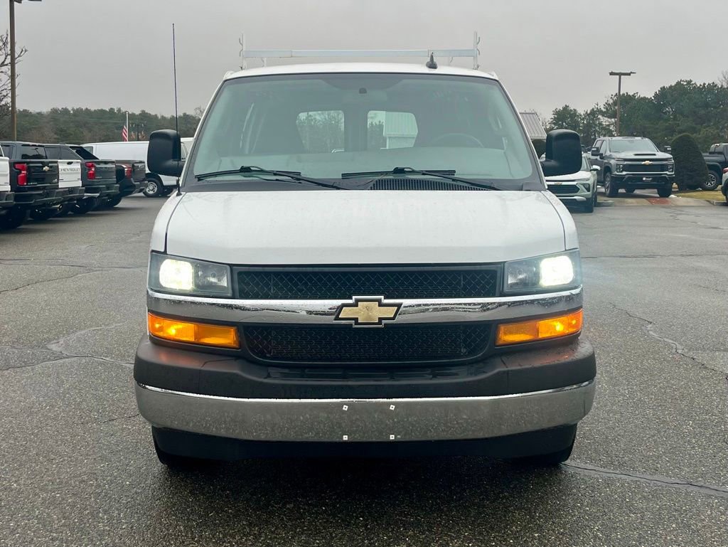 Used 2023 Chevrolet Express 2500 w/ Driver Convenience Package image 11