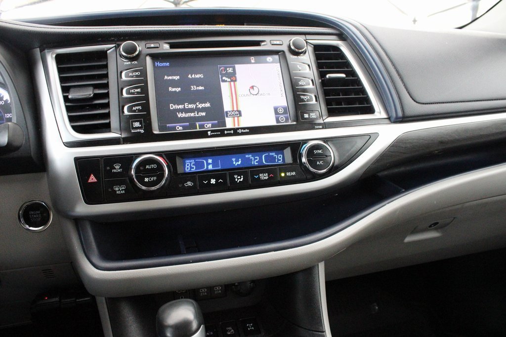 Certified 2018 Toyota Highlander Limited Platinum image 41