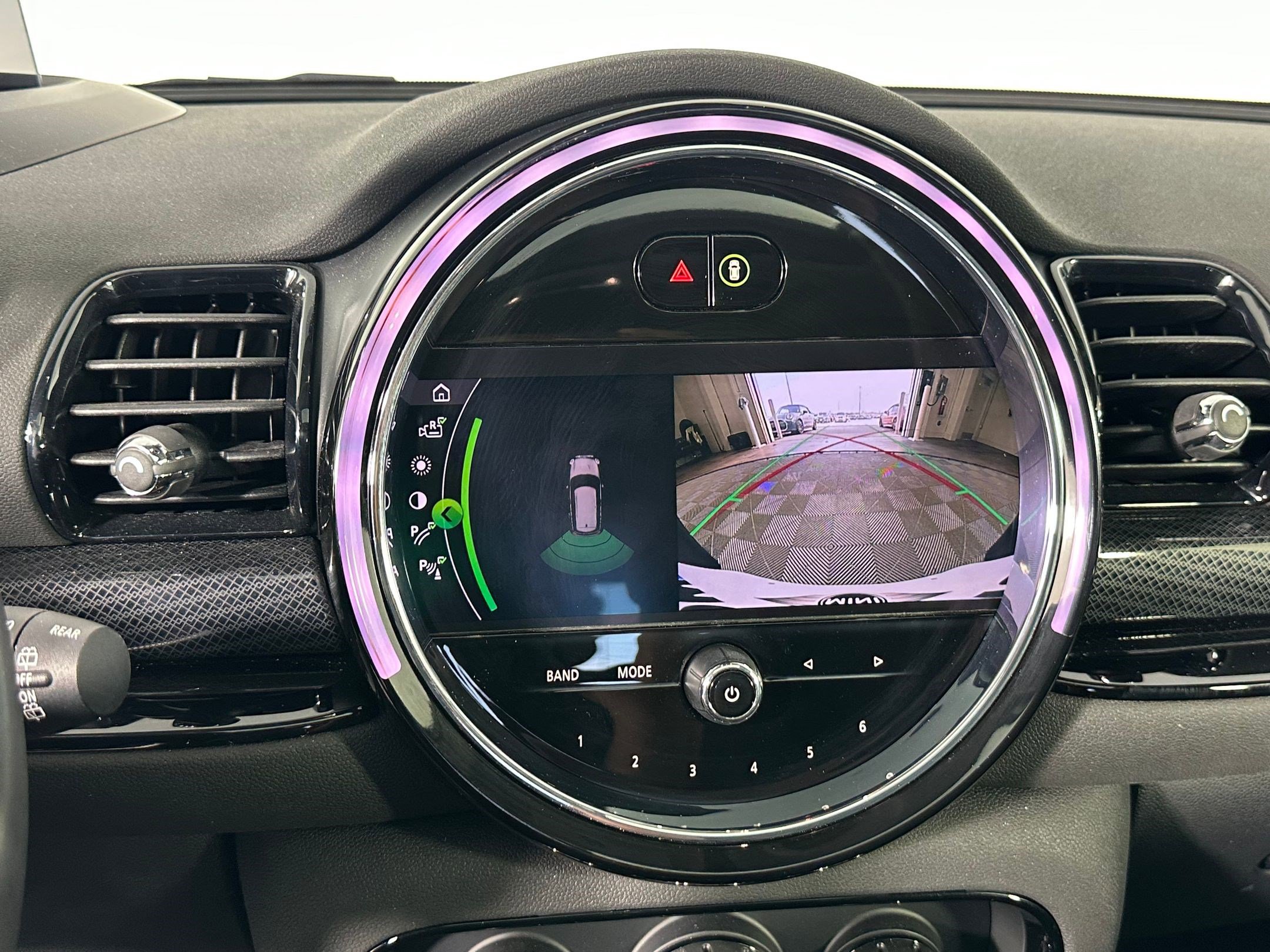 Used 2021 MINI Cooper Clubman S image 24