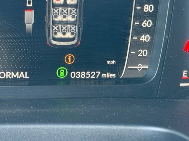 Used 2025 Honda Pilot Black Edition image 20