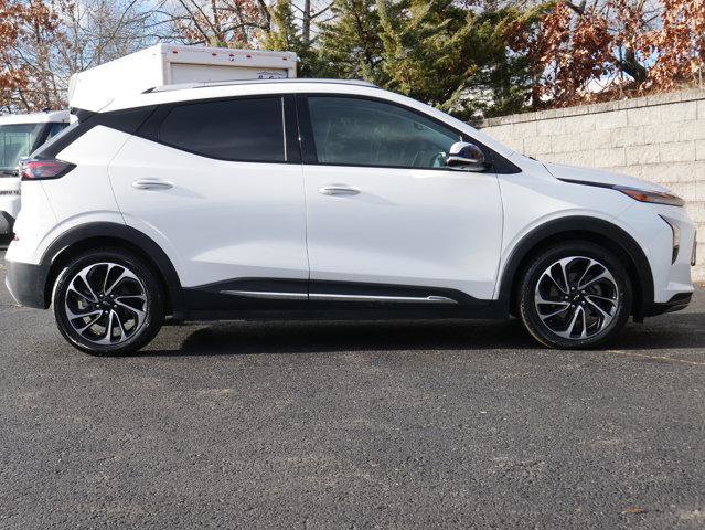 Used 2023 Chevrolet Bolt EUV Premier w/ Super Cruise Package FWD image 8