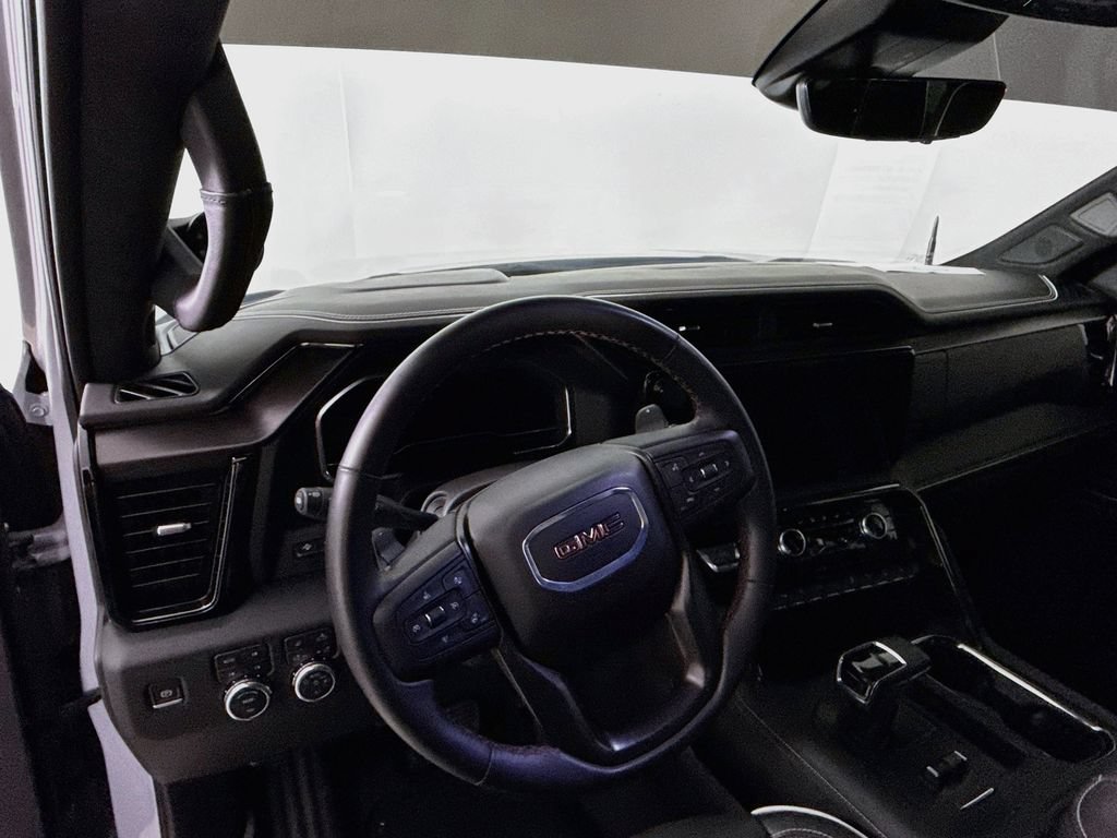 Used 2024 GMC Sierra 1500 AT4X AWD/4WD image 9
