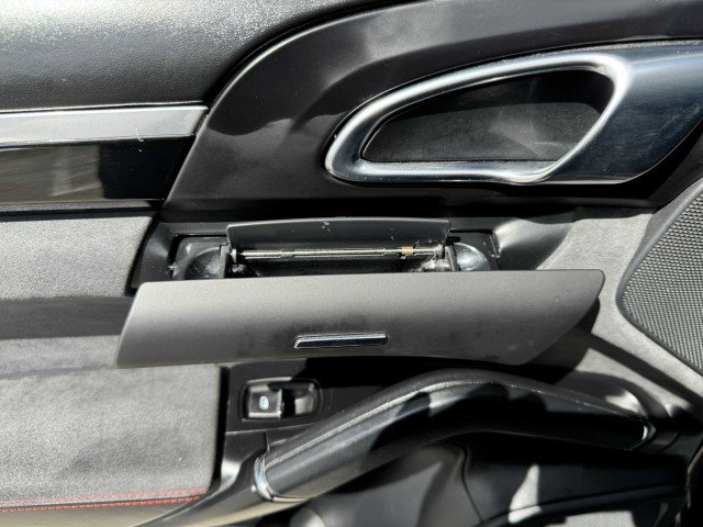 Used 2017 Porsche Cayenne GTS image 35