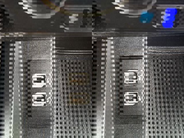 Used 2019 Ford F150 Raptor w/ Equipment Group 802A Luxury image 22