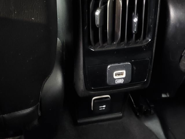 Used 2022 Jeep Compass Limited image 31