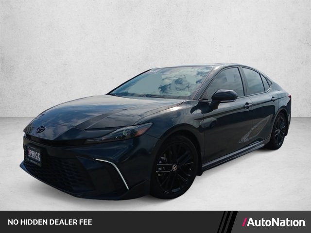 Used 2025 Toyota Camry SE w/ Convenience Package