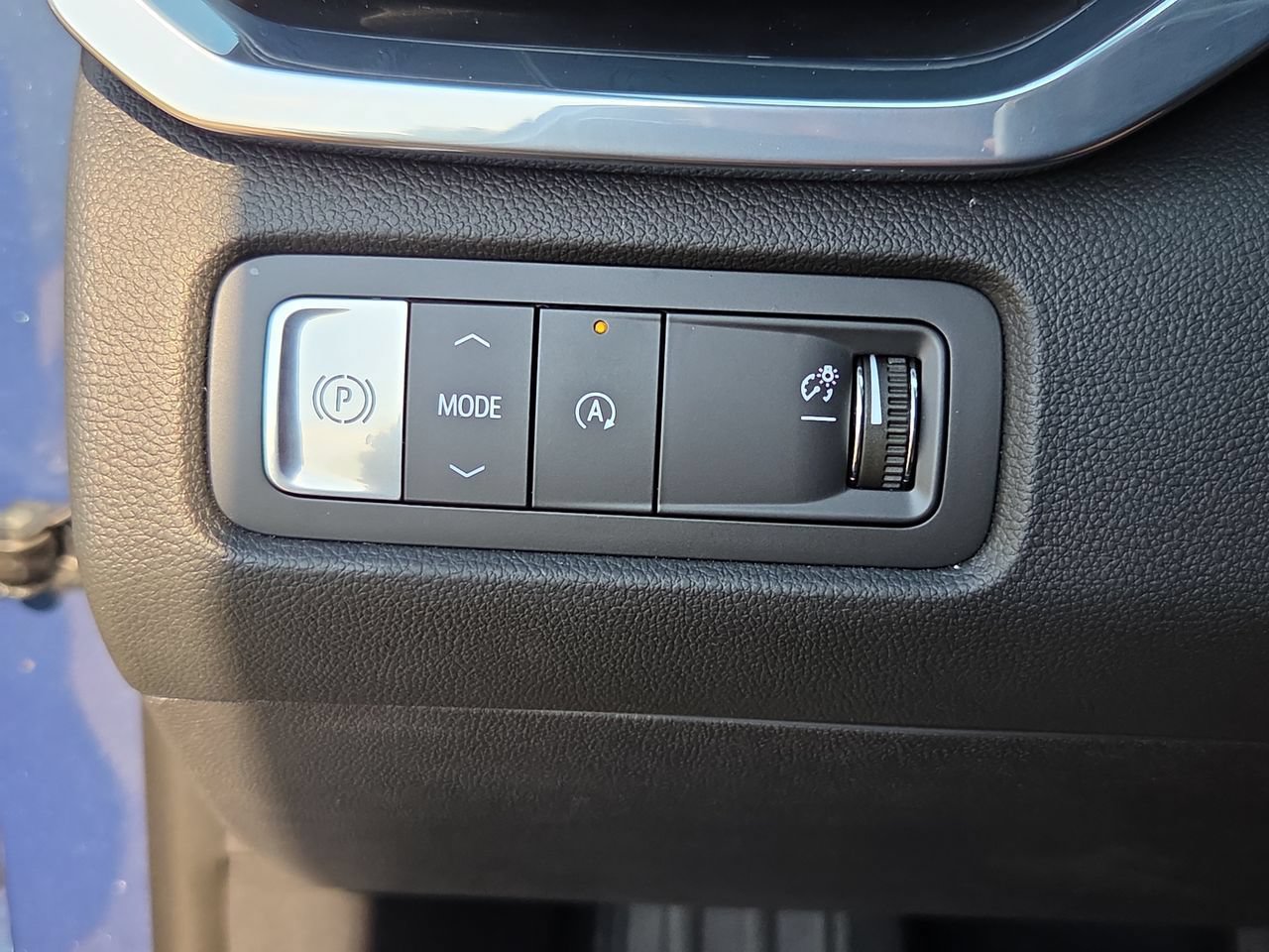 Used 2026 GMC Acadia Denali w/ Super Cruise Package FWD image 18