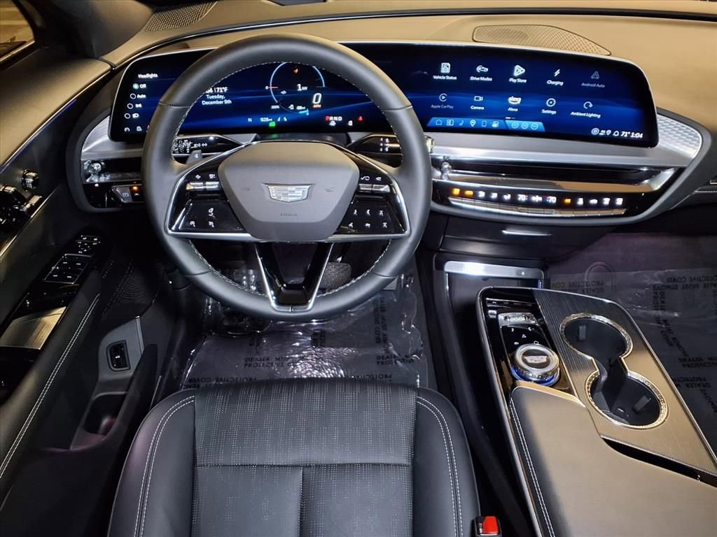 Certified 2025 Cadillac Lyriq Sport image 16