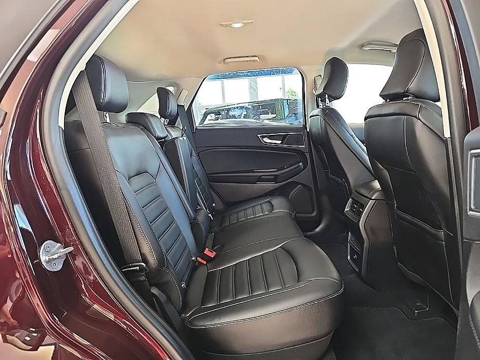 Used 2023 Ford Edge SEL AWD/4WD image 34