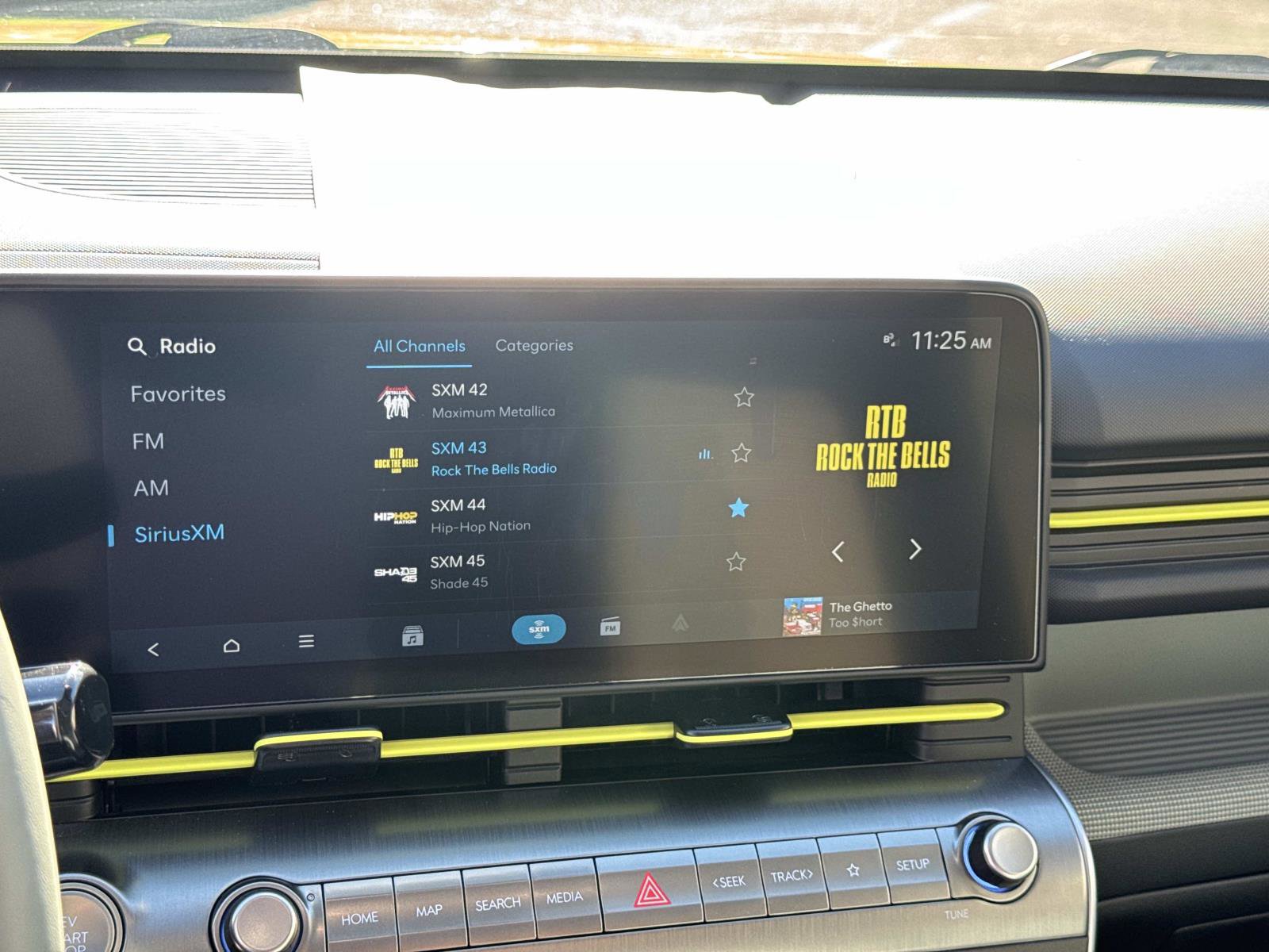 Used 2024 Hyundai Kona Limited image 27