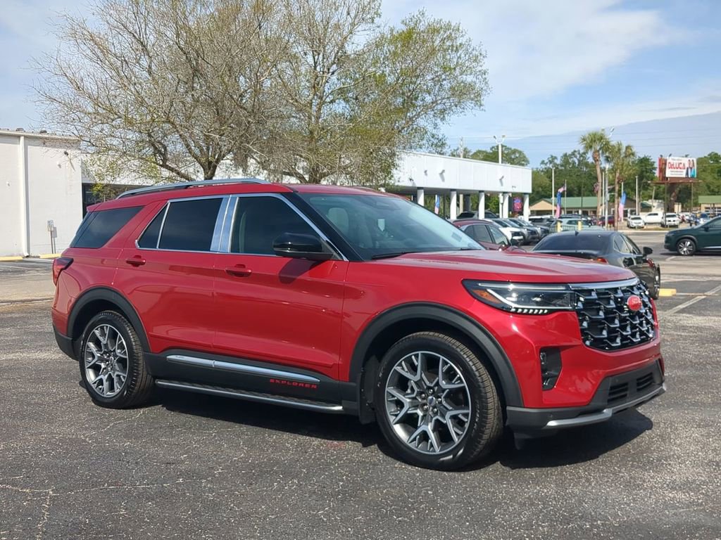 Used 2025 Ford Explorer Platinum w/ Ultimate Package image 2