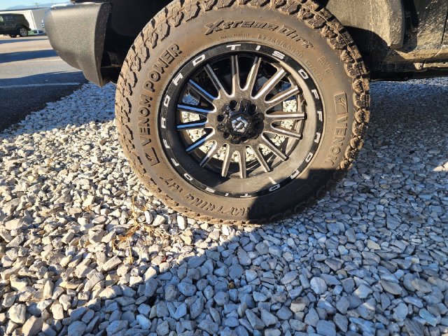 Used 2026 Ford Bronco 2-Door AWD/4WD image 3