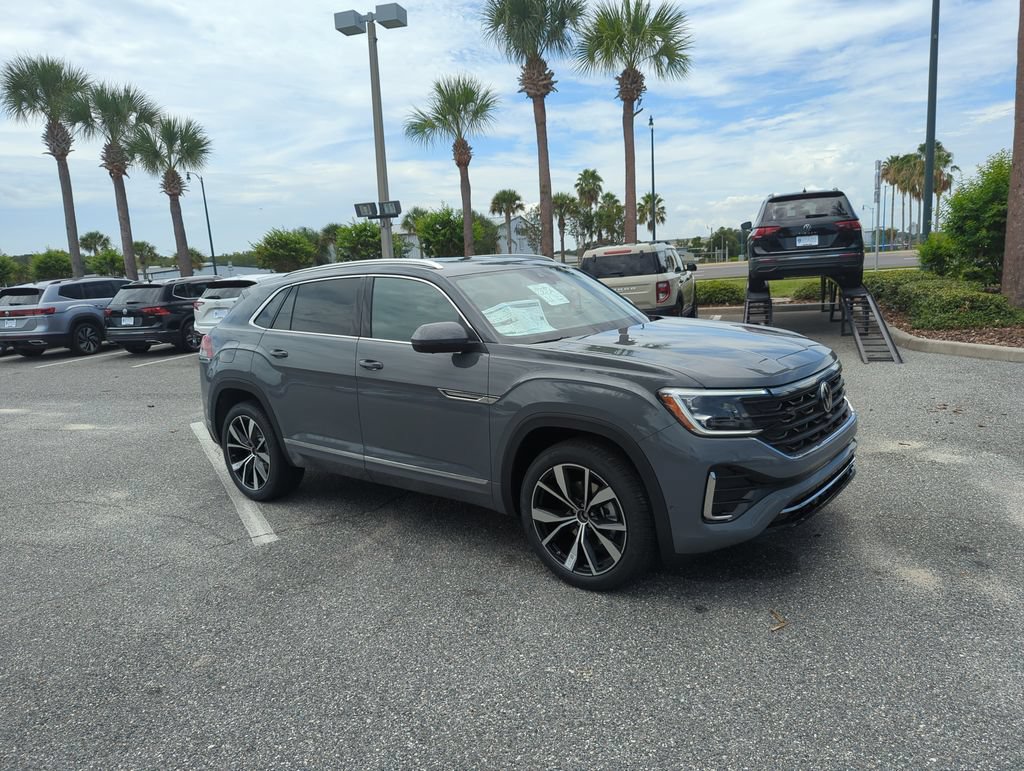 New 2026 Volkswagen Atlas Cross Sport SEL Premium R-Line