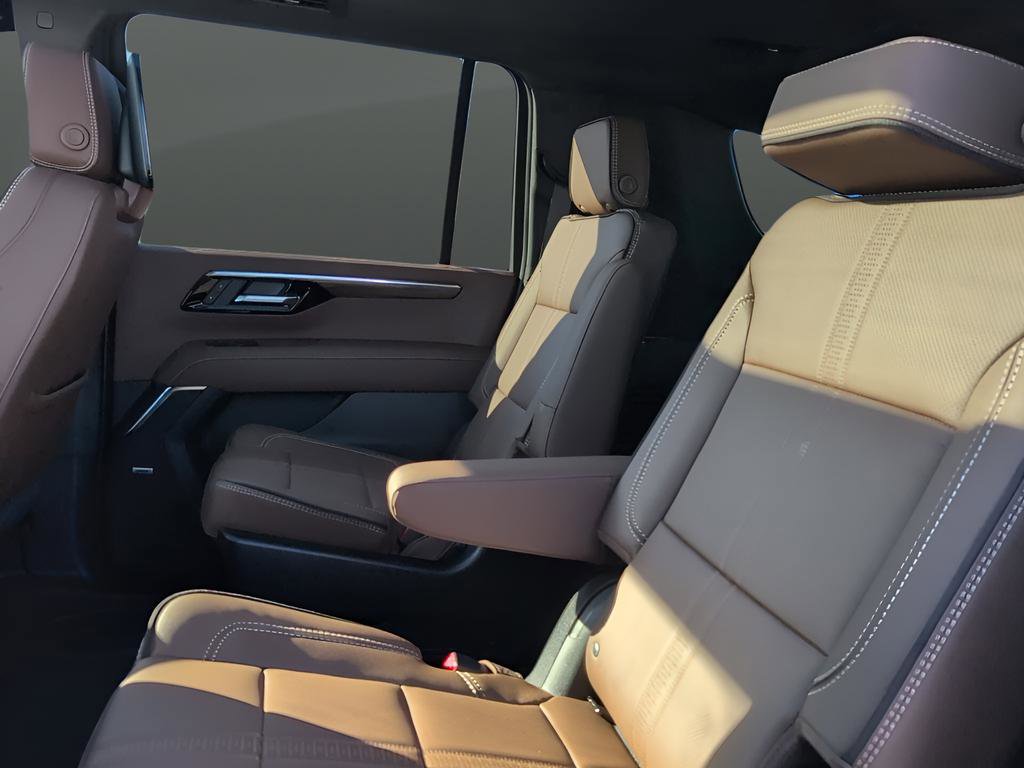 New 2026 Chevrolet Suburban High Country image 25