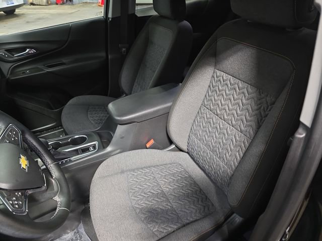 Used 2024 Chevrolet Equinox LT w/ LPO, Floor Liner Package image 16