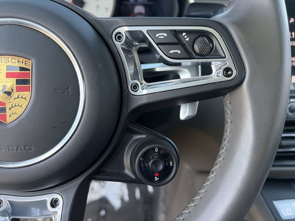 Used 2021 Porsche Macan GTS AWD/4WD image 16