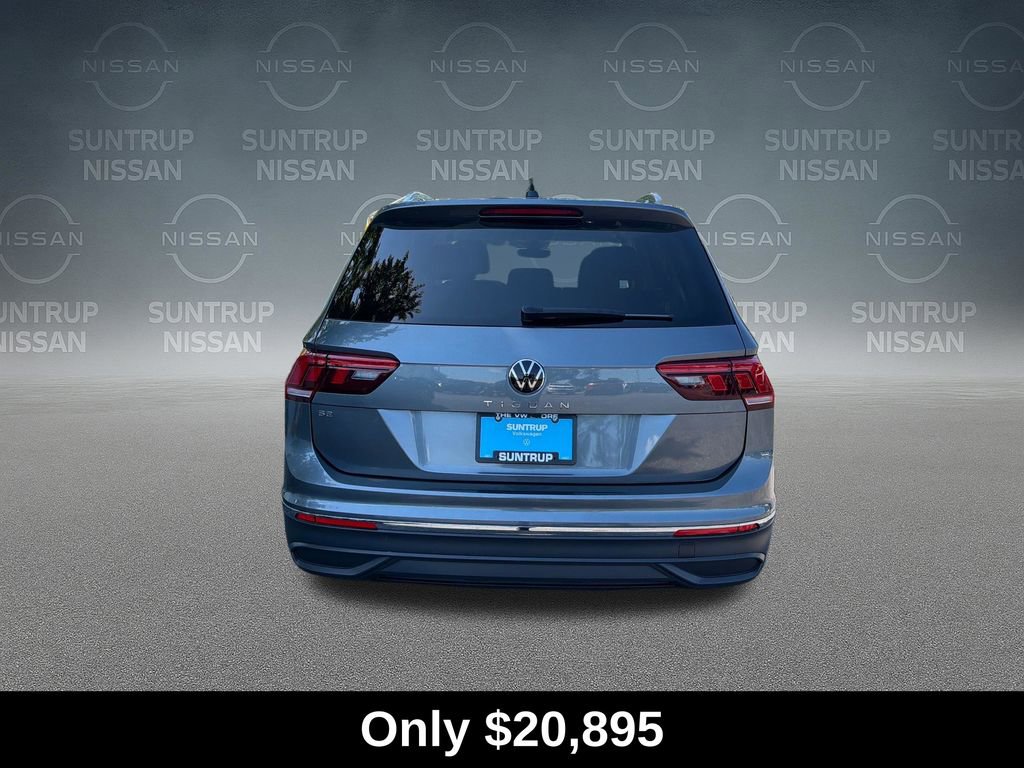 Used 2024 Volkswagen Tiguan SE FWD image 4