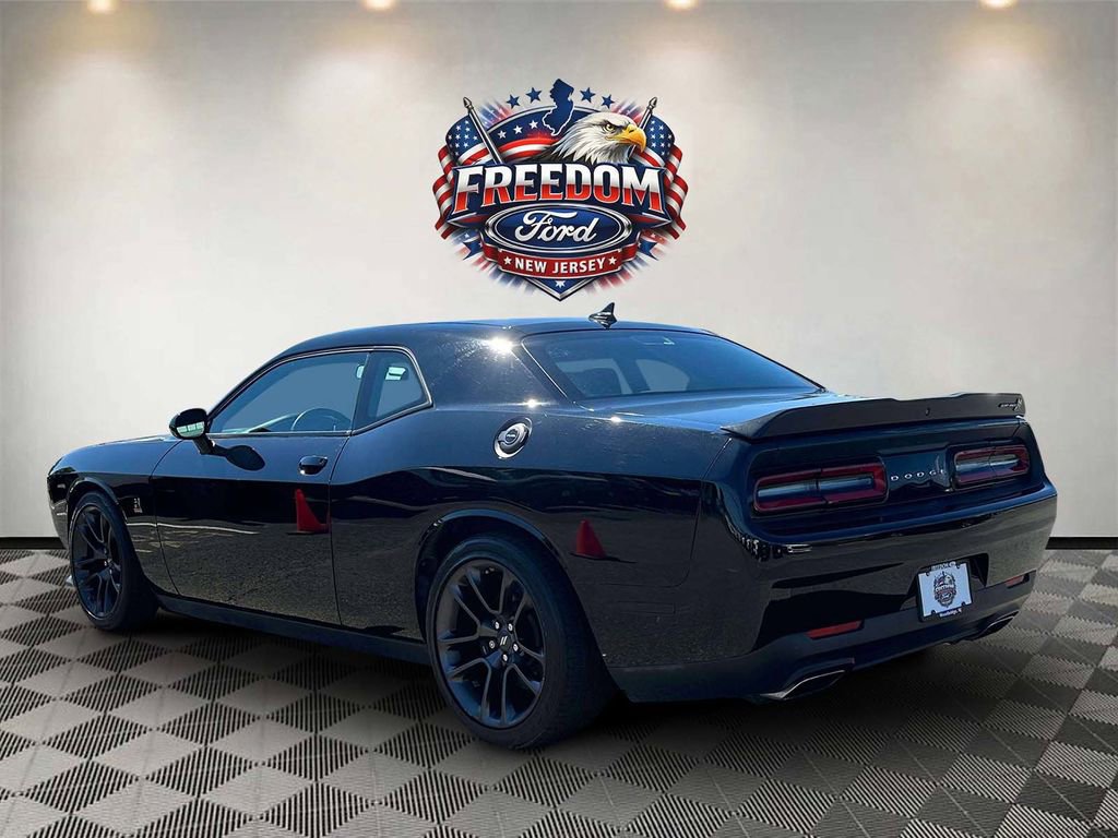Used 2021 Dodge Challenger R/T Scat Pack RWD image 4