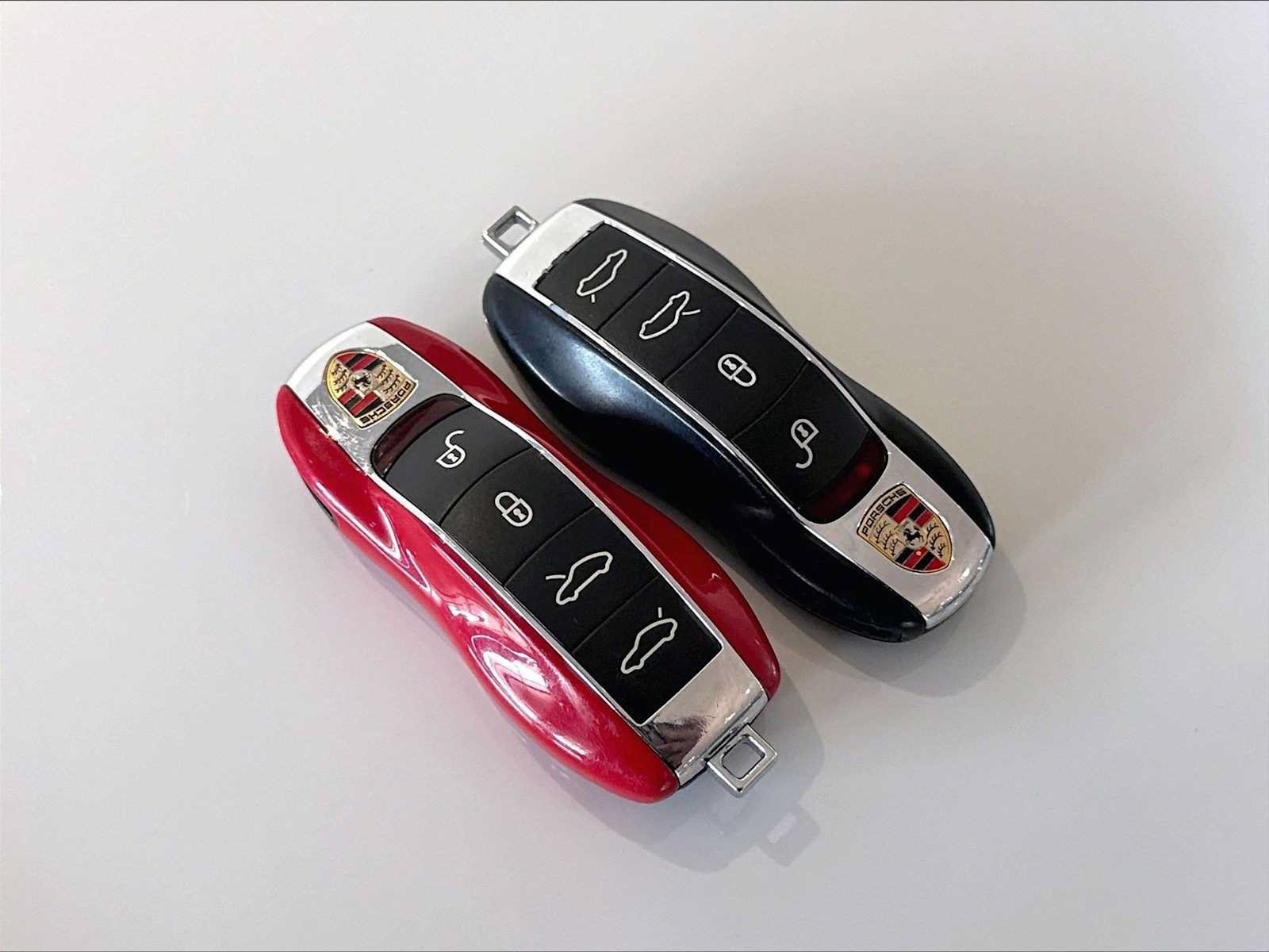 Used 2014 Porsche Boxster S RWD image 30