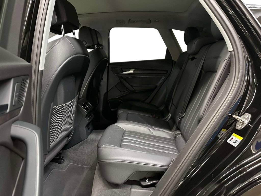 Used 2018 Audi Q5 2.0T Premium Plus AWD/4WD image 19