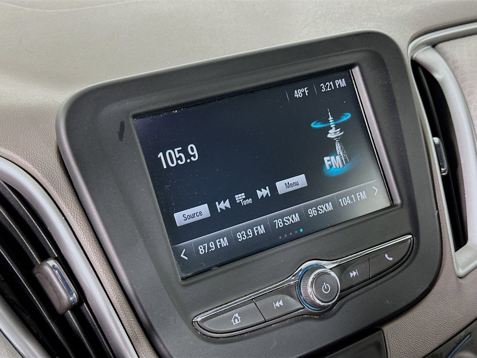 Used 2016 Chevrolet Malibu LS image 15