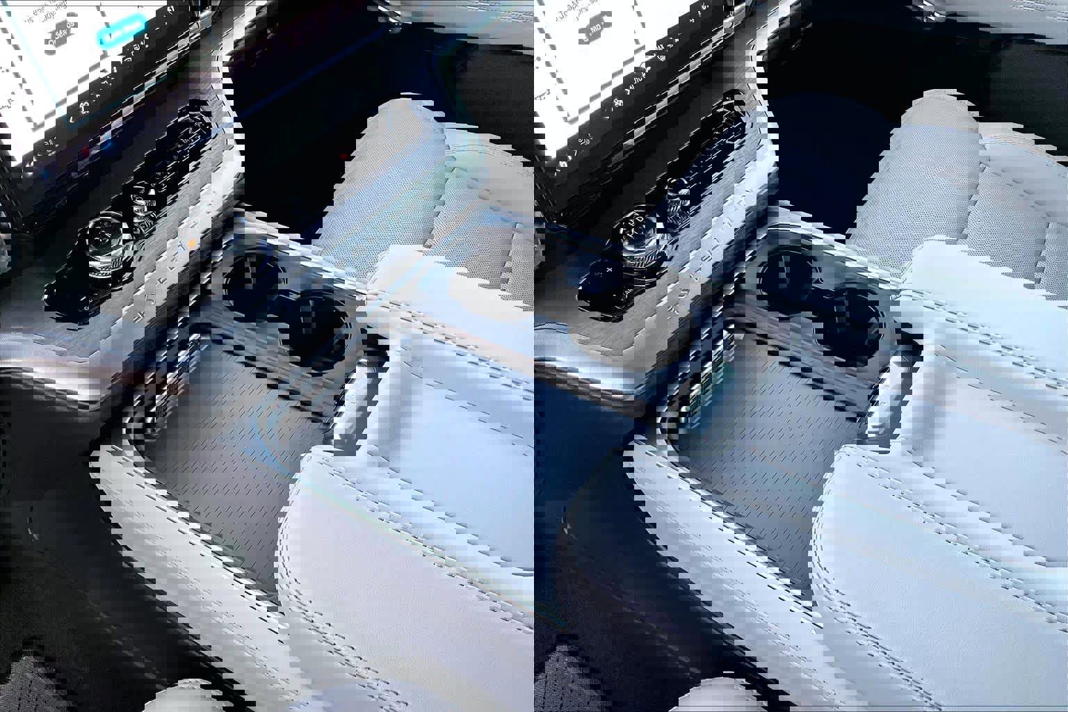 Used 2025 Ford Expedition Max Platinum image 16