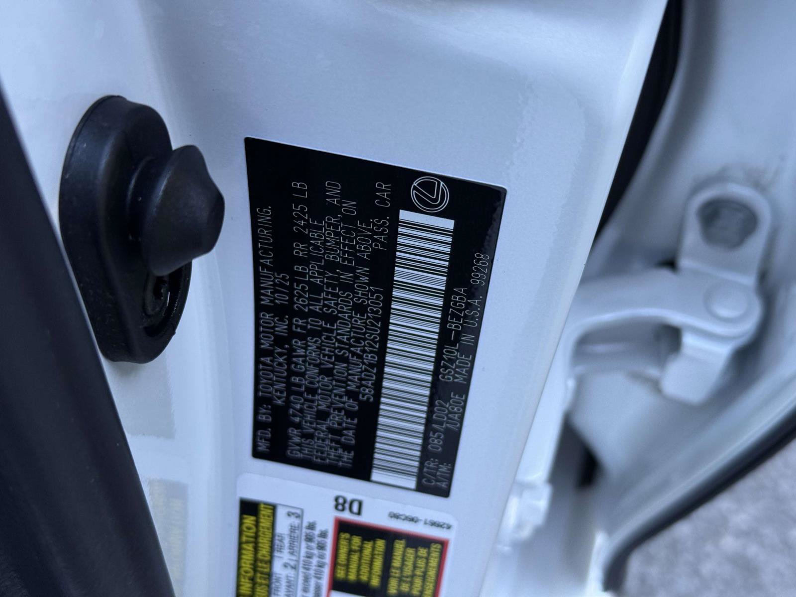 Used 2025 Lexus ES 350 w/ Premium Package FWD image 31