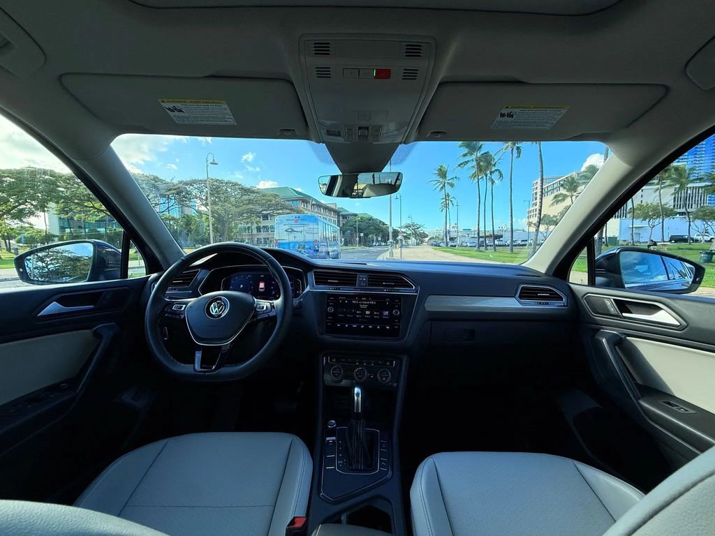 Used 2021 Volkswagen Tiguan SEL image 10