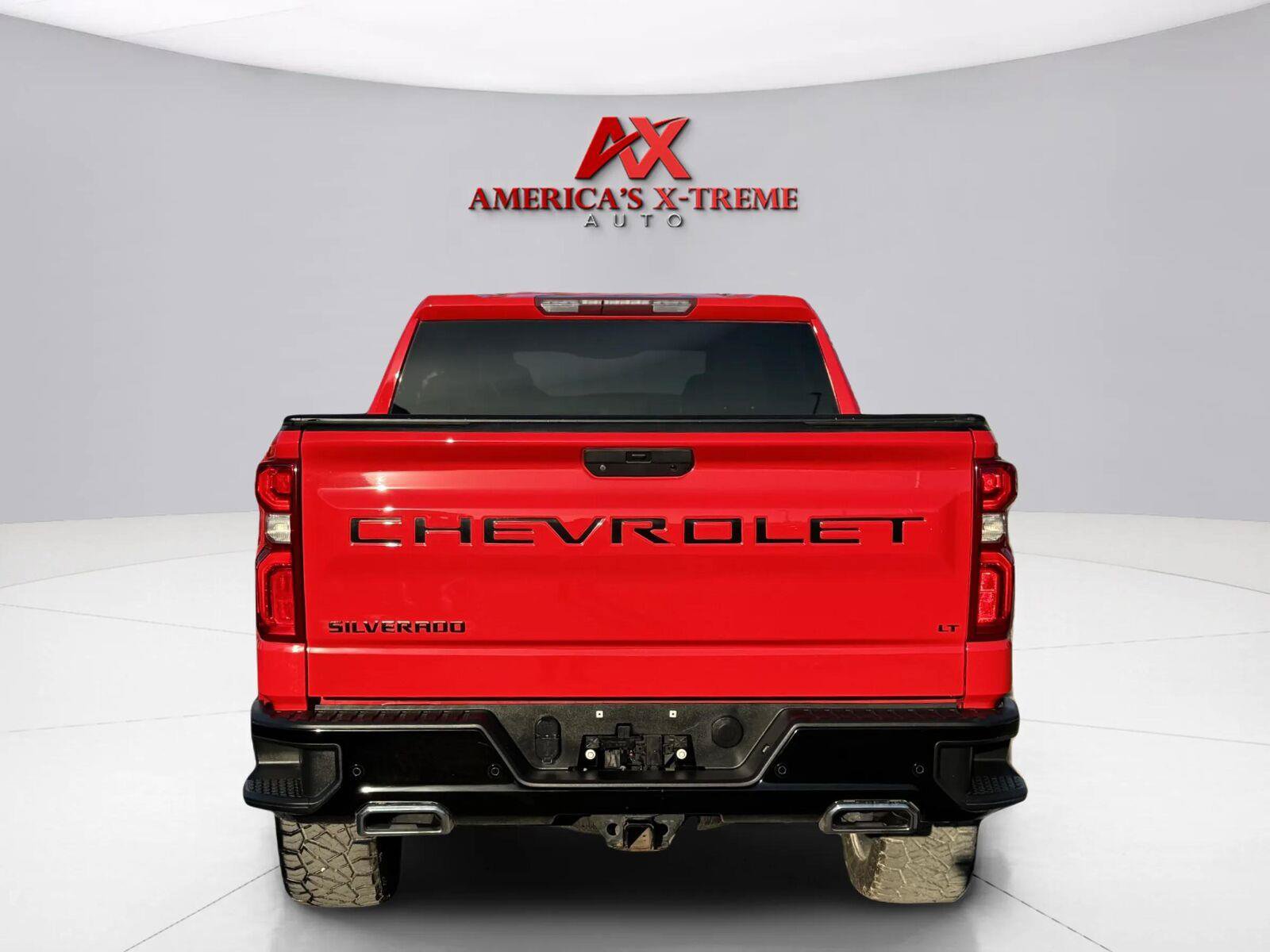Used 2021 Chevrolet Silverado 1500 LT Trail Boss w/ Convenience Package II AWD/4WD image 4