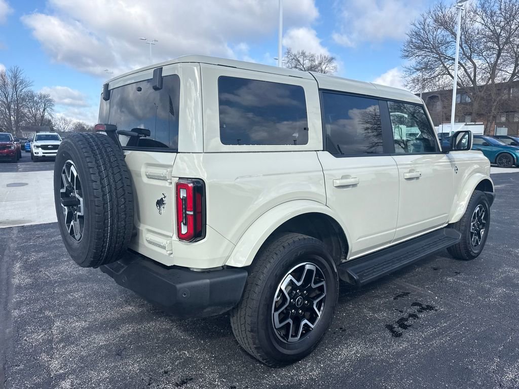 Used 2025 Ford Bronco Outer Banks image 7