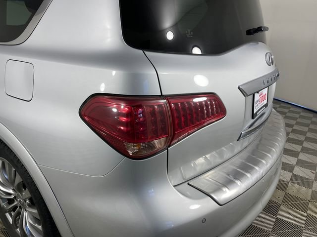 Used 2015 INFINITI QX80 4WD w/ Driver's Assistance Package image 18