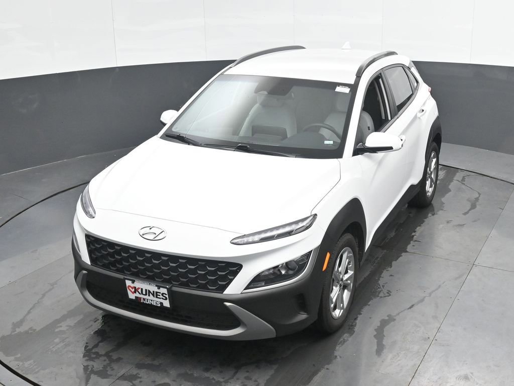 Used 2023 Hyundai Kona SEL image 39