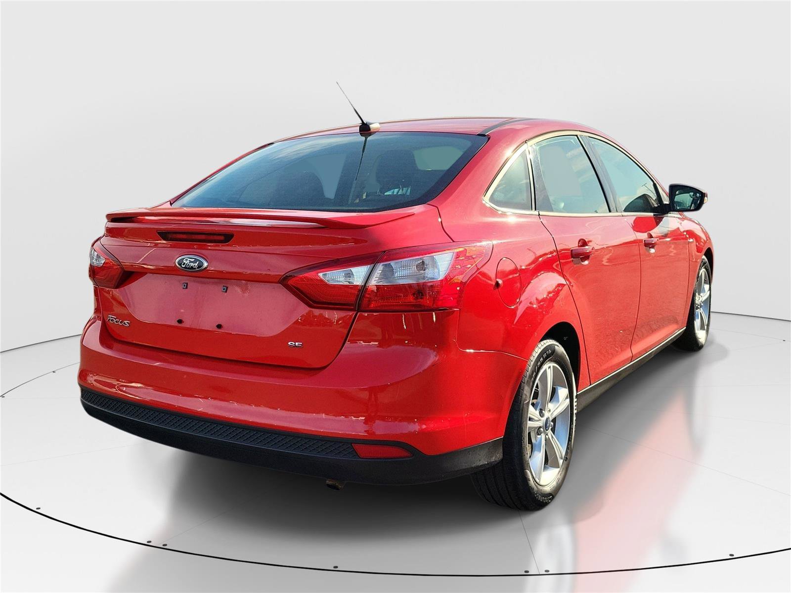 Used 2012 Ford Focus SE image 4