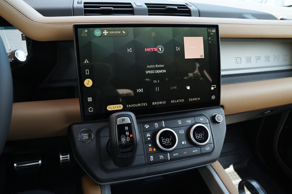 New 2026 Land Rover Defender 110 X AWD/4WD image 21