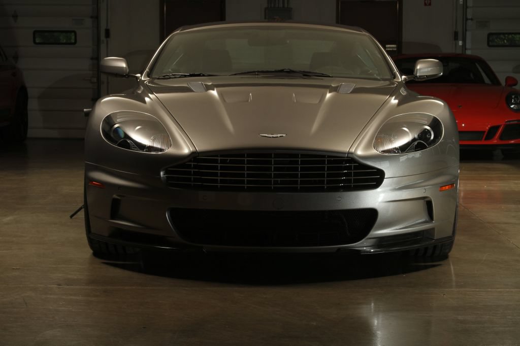 Used 2009 Aston Martin DBS Coupe RWD image 18